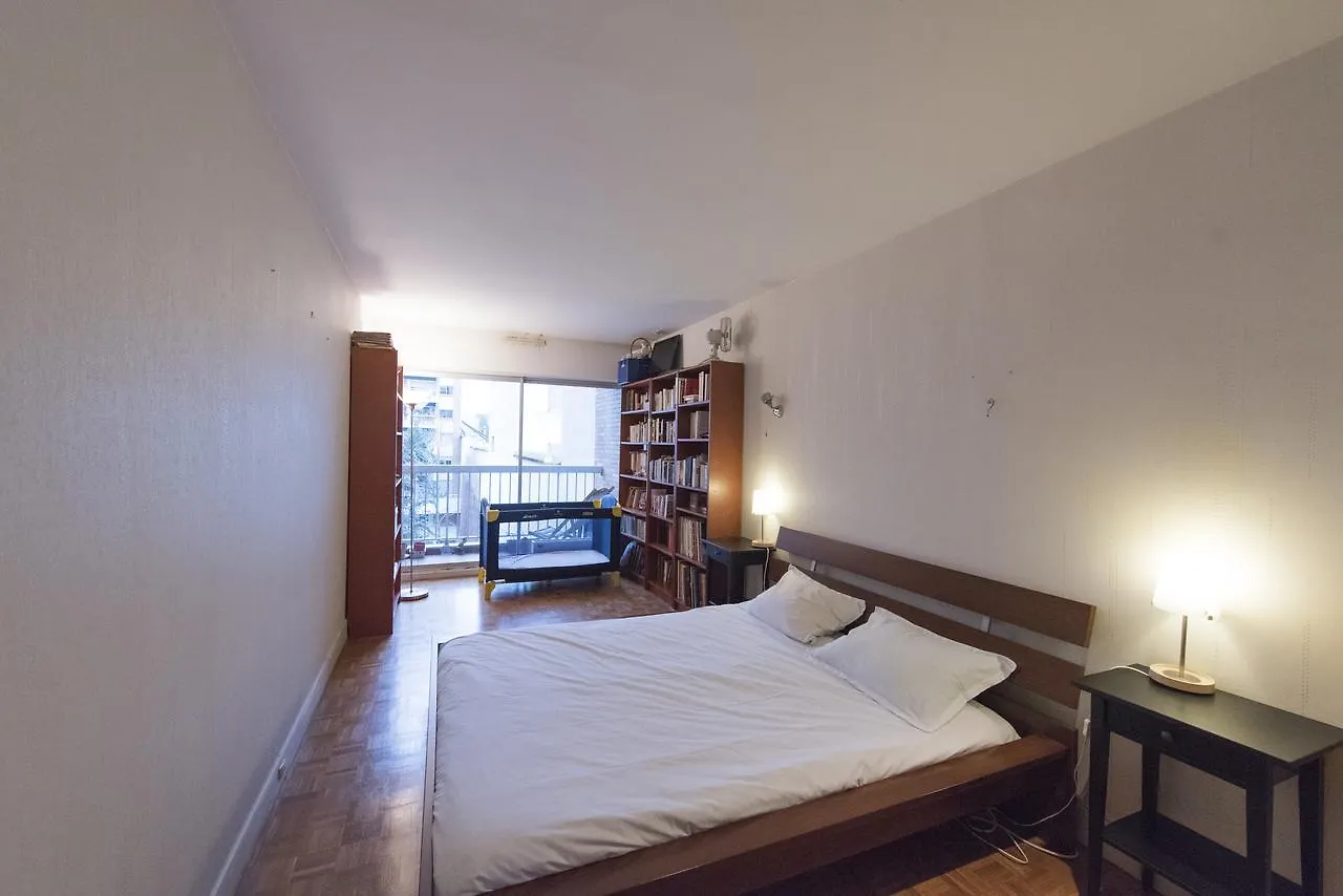 Veeve - Place De La Bastille Flat